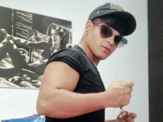 JhosedHot - Live sex cam - 16028834