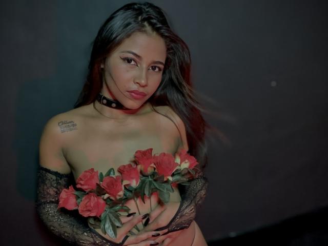 PervertedClariseWetX - Live Sex Cam - 16034074