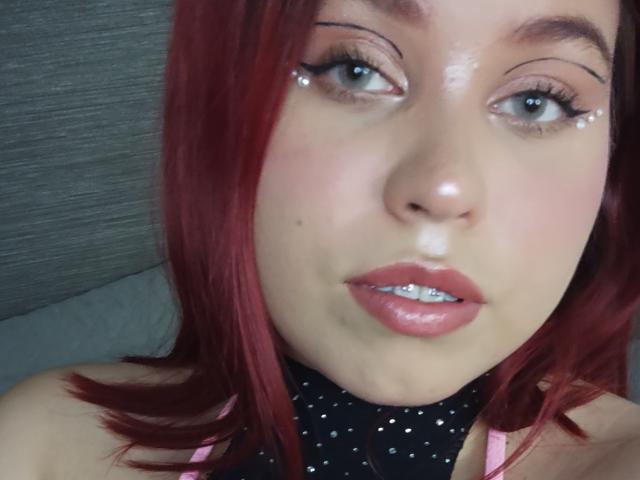 MartinaYoung - Live sexe cam - 16036286