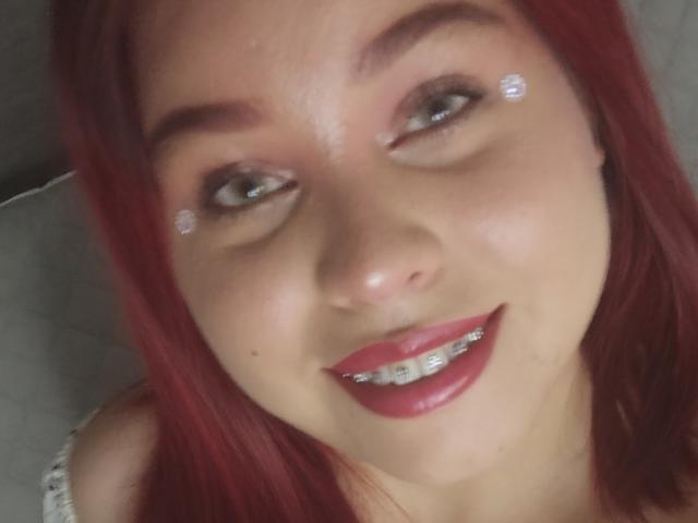 MartinaYoung - Live sex cam - 16050374