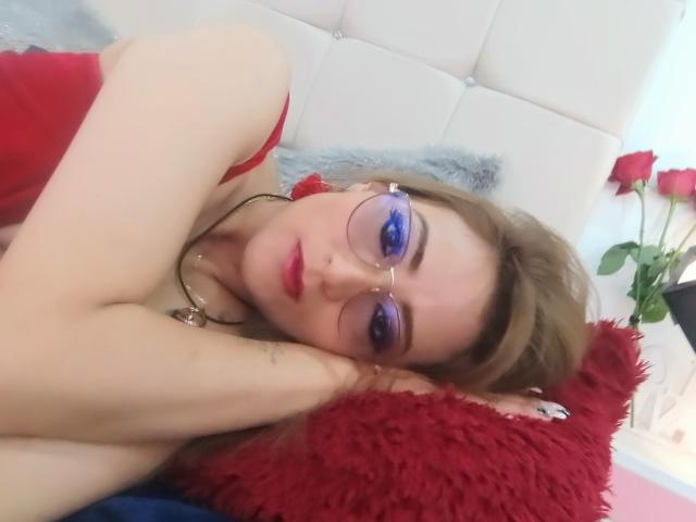 LucyRosiekus - Sexe cam en vivo - 16055158