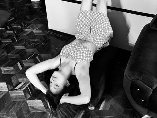 EvelinHotty - Live sex cam - 16055982