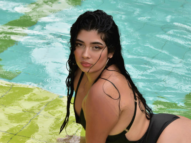 AgathaColinss - Live sex cam - 16061657