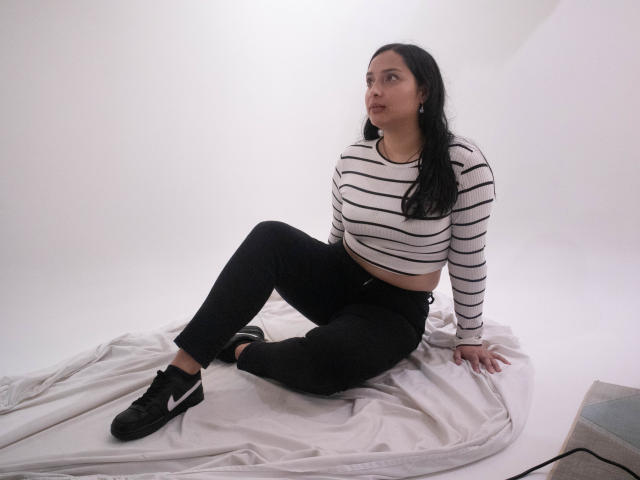 NeomiVegea - Sexe cam en vivo - 16064410