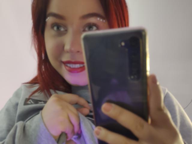 MartinaYoung - Sexe cam en vivo - 16065370