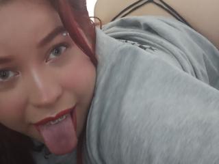 MartinaYoung - Live sex cam - 16065454