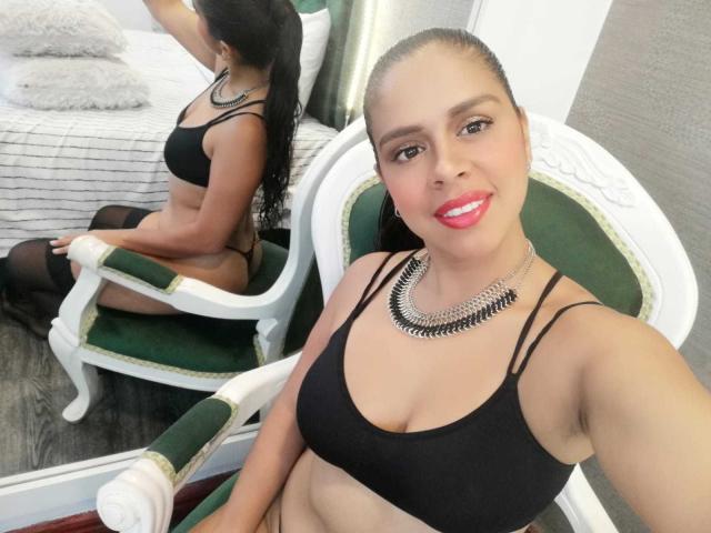 NahoomyCute - Live porn &amp; sex cam - 16065666