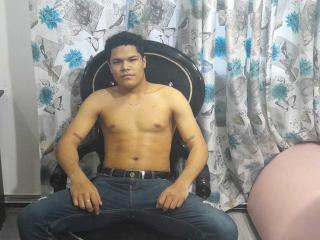 Moraleizer - Live Sex Cam - 16068402