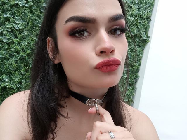 CharlotteBroown - Live sexe cam - 16079218