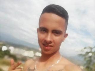 MikeCameron - Live Sex Cam - 16083602