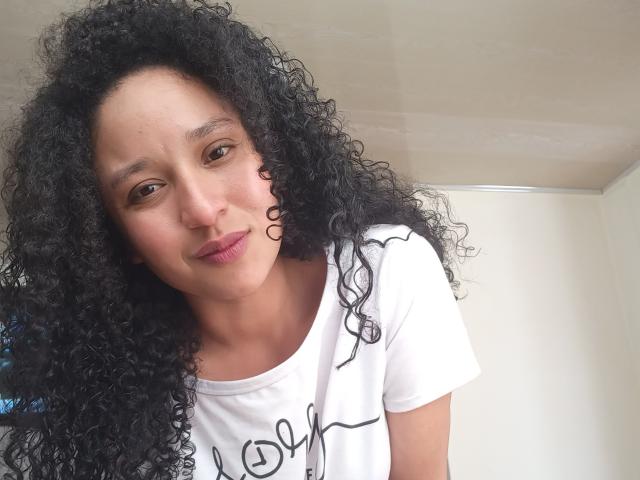 MelaniMouille - Live sex cam - 16085278