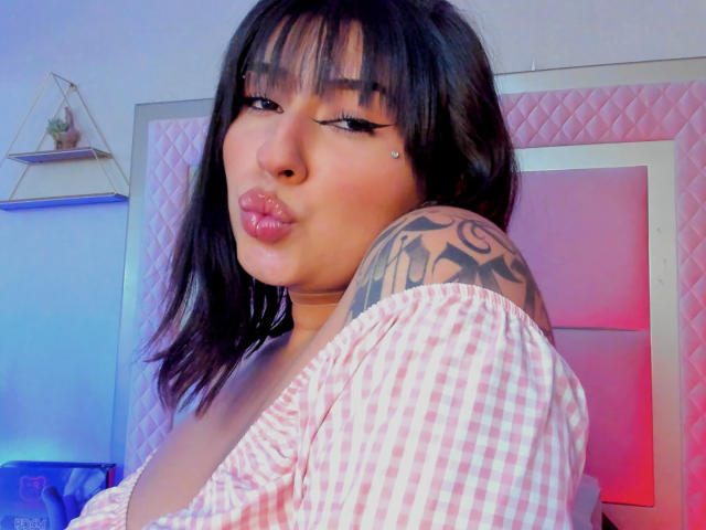 AmberrSnow - Live Sex Cam - 16089530