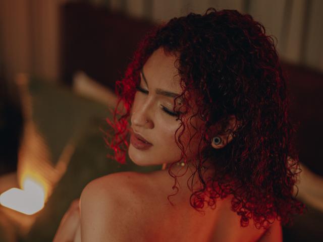 AvrilRojas - Sexe cam en vivo - 16094554