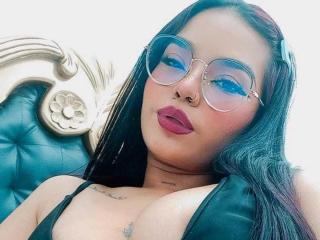 EmilyBrowm - Live porn &amp; sex cam - 16094914