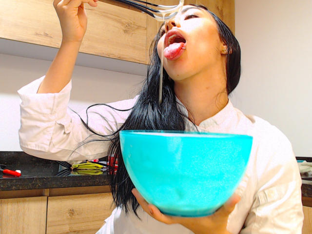 HelenaWood - Live porn &amp; sex cam - 16095974