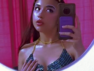 ValeriaClark - сексуальная веб-камера в реальном времени - 16099174