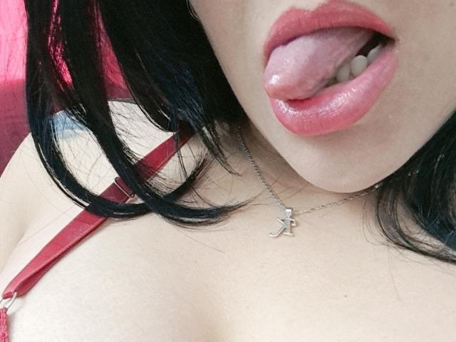 VivianaThomson - Live porn &amp; sex cam - 16103990