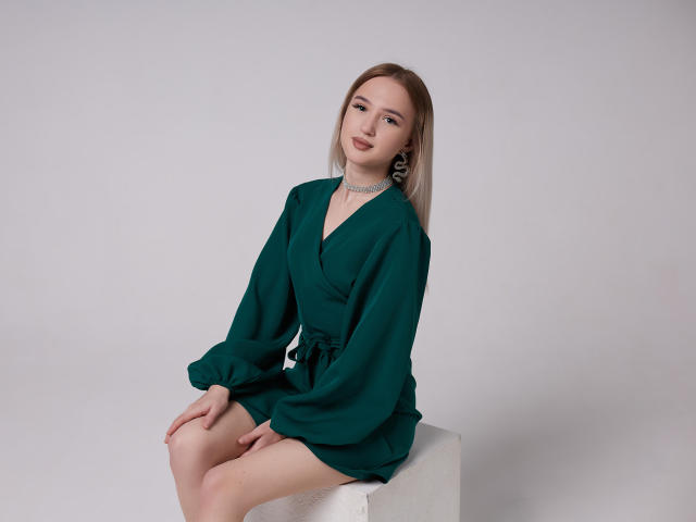 AnfisaCute - Live sex cam - 16125722
