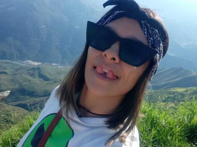 AmelieBlake - Live Sex Cam - 16128262