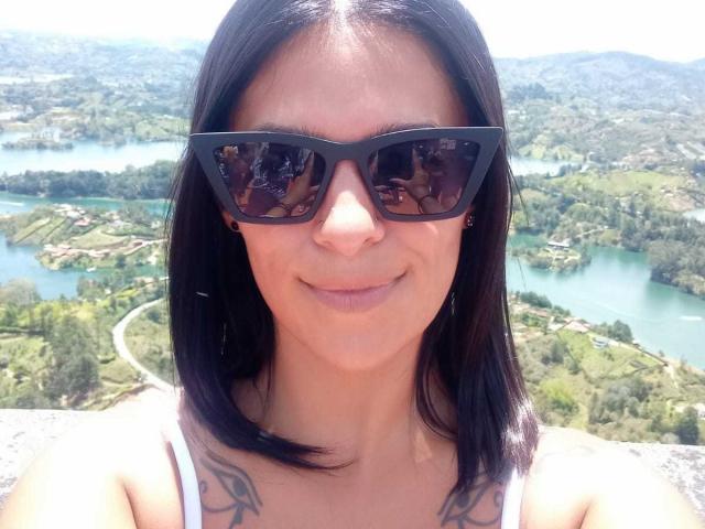 AmelieBlake - Sexe cam en vivo - 16128546