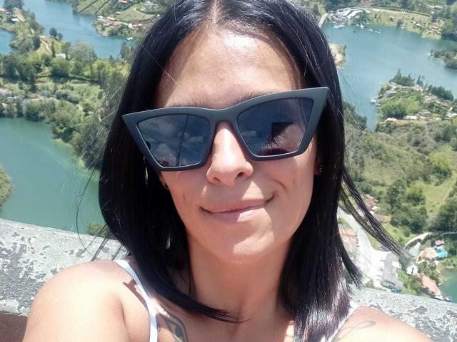 AmelieBlake - Sexe cam en vivo - 16128566