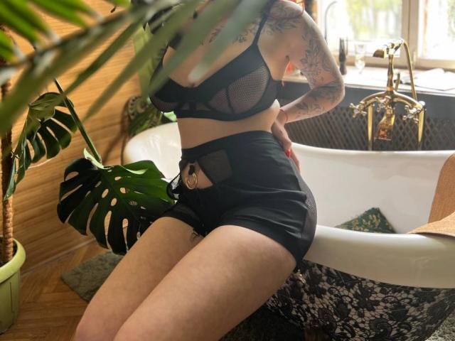 Innysik - Live porn &amp; sex cam - 16133006