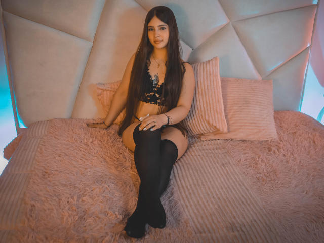 EmilyeKarter - Sexe cam en vivo - 16135574