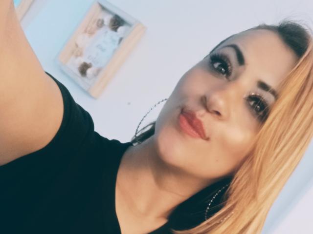 AlyssaSummers - Live sexe cam - 16142302