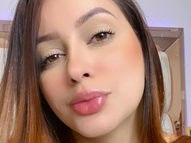 EmilyParkerr - Live porn &amp; sex cam - 16163170