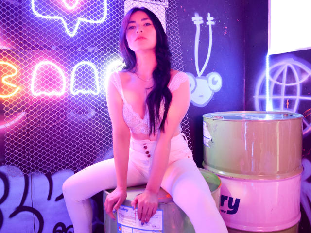 JainaRogers - Live porn &amp; sex cam - 16169574