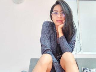 SophiaMcKensy - Live Sex Cam - 16179010