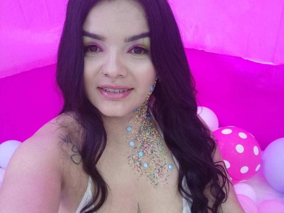 Kendallblone - Live sex cam - 16204762