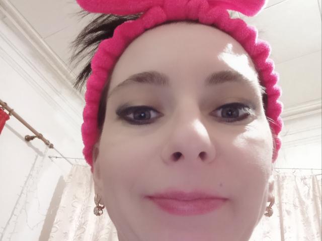 DiamondLeona - Live Sex Cam - 16209670