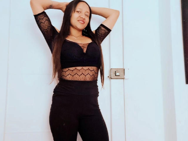 SaraBeckett - Live sex cam - 16225090