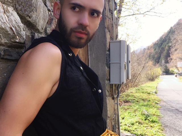 NoahMortom - Live sexe cam - 16228070