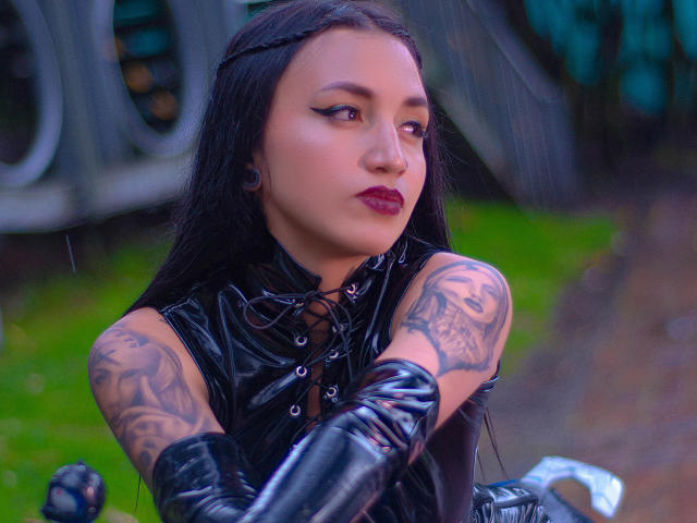 MiaResinfull - Live sex cam - 16229086