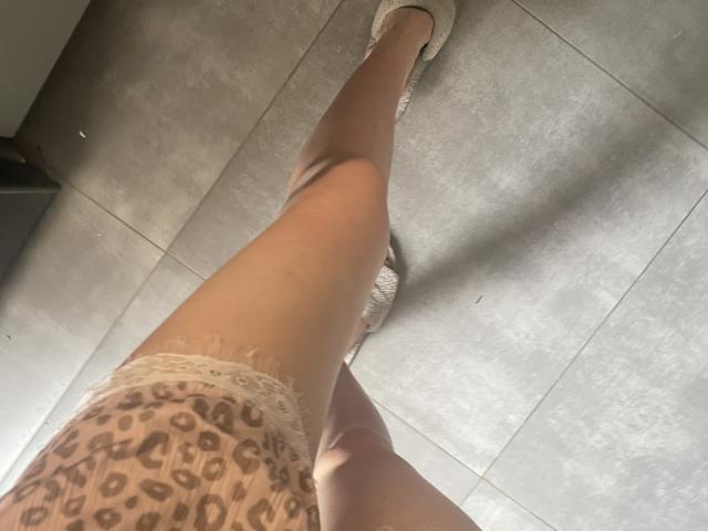 RozalinaPleasure - Live sex cam - 16237322