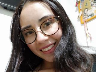 NanaSun - Young women - 21 years old