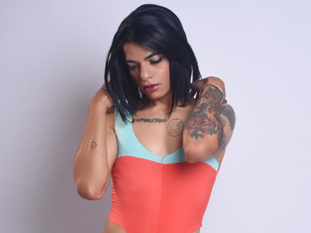 AlexJhonsons - Live Sex Cam - 16245842