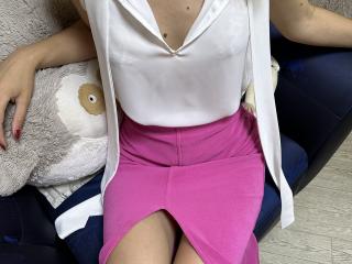 MilaYanis - Live Sex Cam - 16251686
