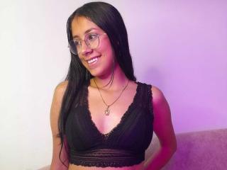 AlyssaWalker - Live Sex Cam - 16259858