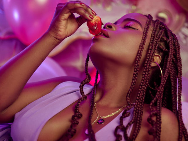 LindaBird - Sexe cam en vivo - 16278198