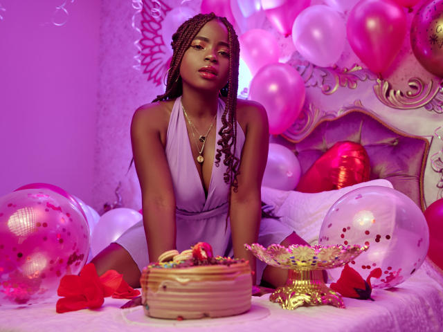 LindaBird - Sexe cam en vivo - 16278218