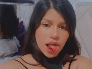 ArianaCute - Live sexe cam - 16287790