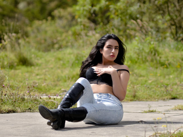 EmilyHarper - Sexe cam en vivo - 16306210