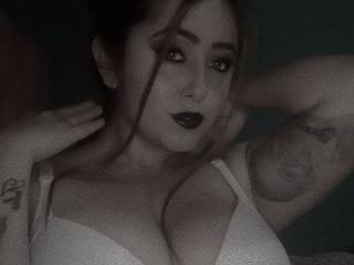 TaylorVega - Live porn & sex cam - 16316366