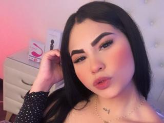 ElliSmith - Live porn & sex cam - 16327994