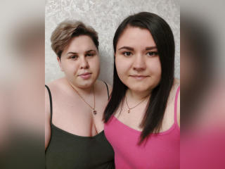 BeckyAndEllen - Live porn & sex cam - 16328982