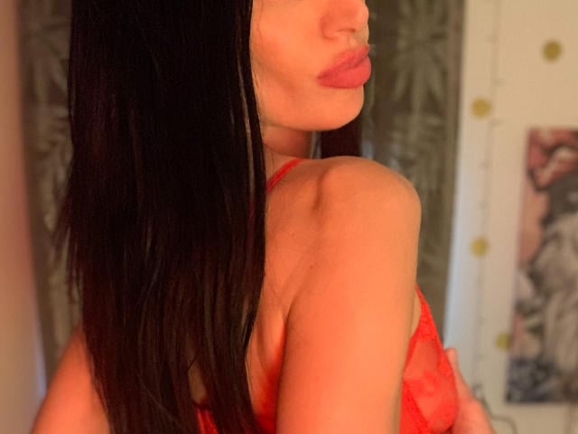 AlicianeFrancaise - Live porn &amp; sex cam - 16334350