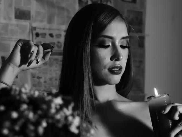 VenusBarret - Élő pornó és szexkamera - 16346654